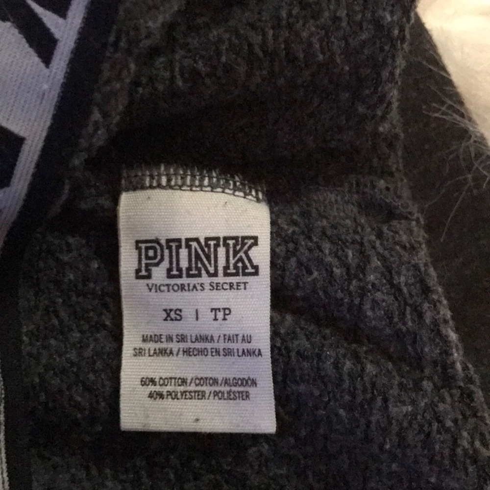 Pink sweats - Picture 3 of 4